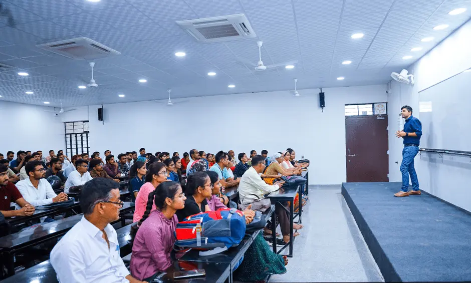 Matrix Academy NEET classroom